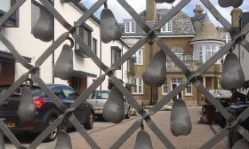 pear-ly gates (detail)